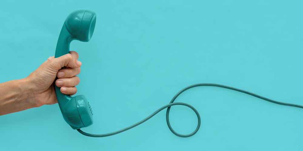 blue_phone_1000x500_2